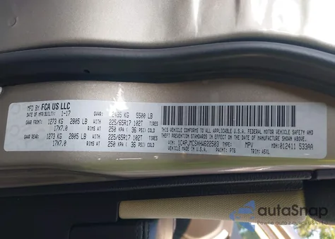 2017 Jeep Cherokee Latitude 4X4 z USA, uszkodzony, nr VIN 1C4PJMCSXHW622503